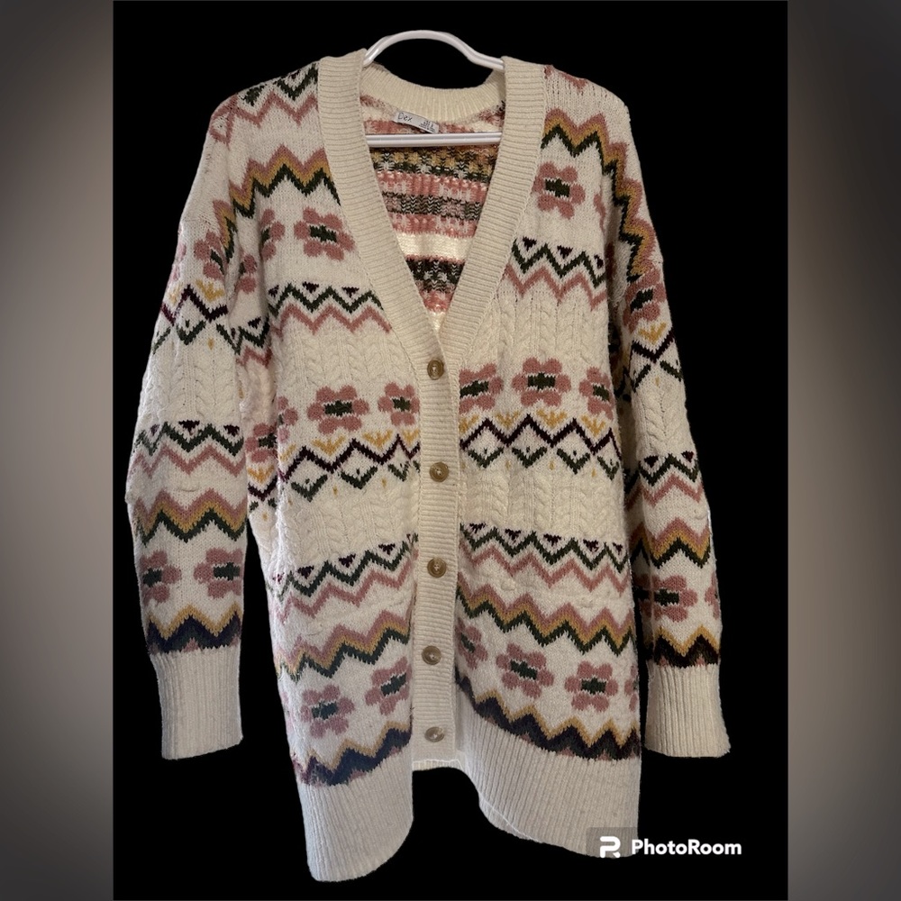Cream Floral Pattern Button-Front Women's Cardigan Sweater